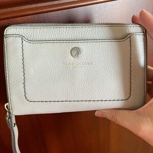 MARC JACOBS Empire City Gray Pebbled Leather Zip Organizer Wallet Light Gray